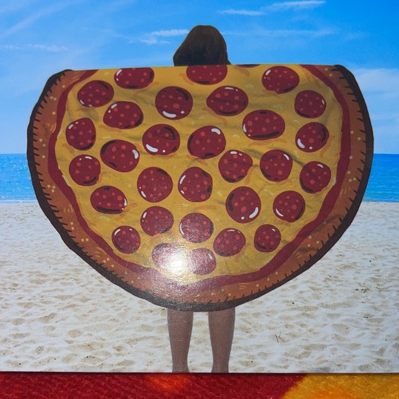 ❤️NEW!!!❤️Limited Too Round Beach Towel Pizza. - Picture 11 of 11